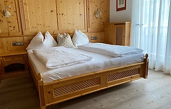Buchensteinsuite Schlafzimmer
